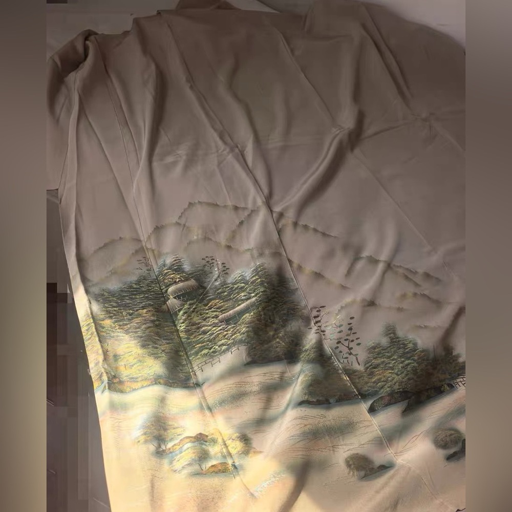 Vintage Japanese Silk Kimono – Hand Painted Landscape Scene / Nature Art